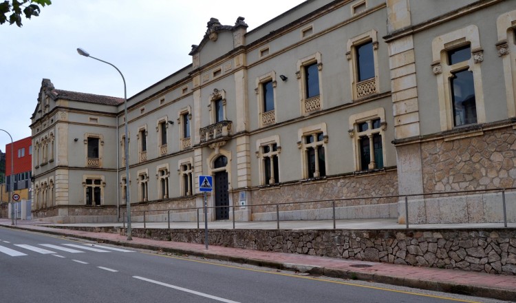 El Consell Comarcal del Priorat gestiona el servei de menjador de fins a vuit escoles aquest curs